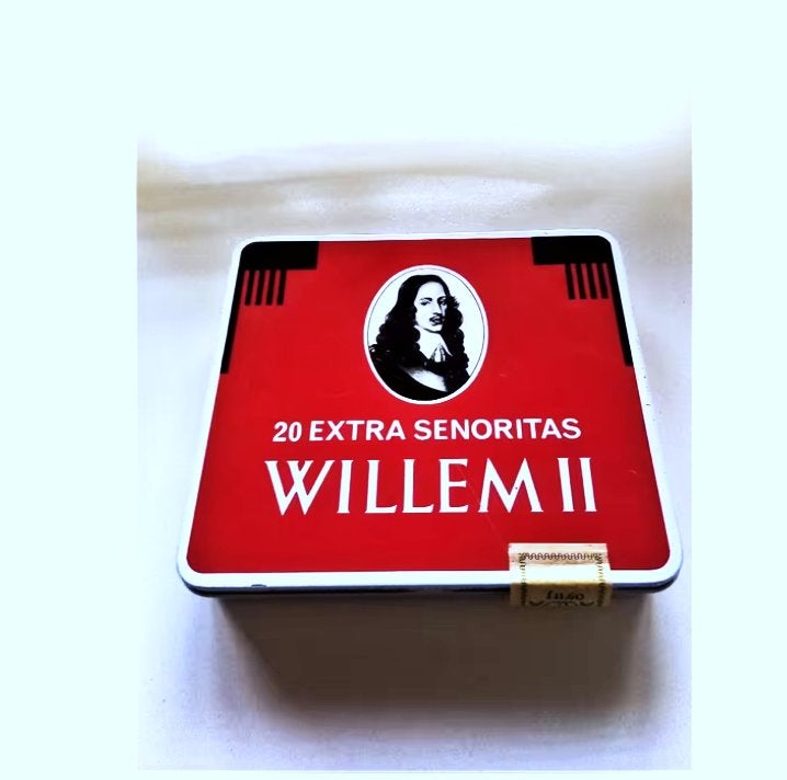 vintage-12 blikjes 20 extra señorita's sigaren willem 2, Ophalen of Verzenden, Gebruikt, Tabaksdoos of Verpakking