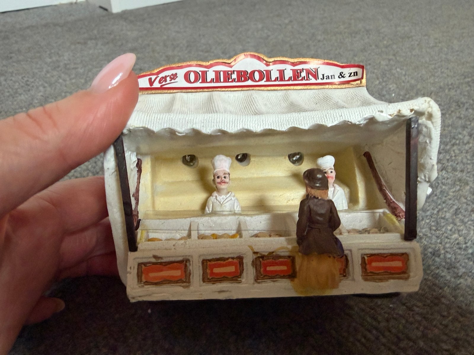 Oliebollenkraam - kerstdorp. Met binnenverlichting, Ophalen of Verzenden