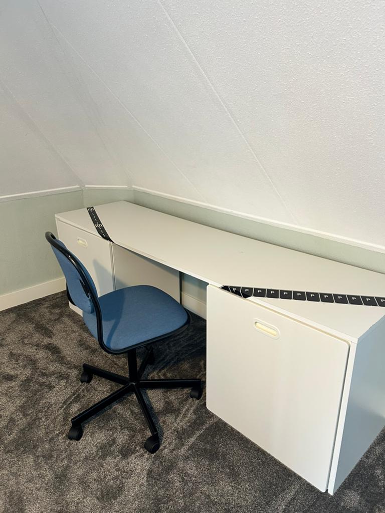 Bureau met 2x ikea Smastad rolkast, Ophalen, Gebruikt, Scandinavisch, Met lades