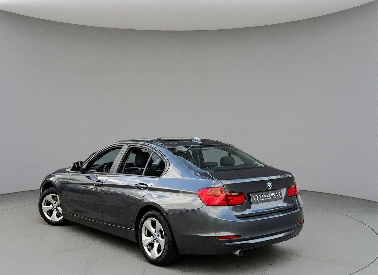 BMW 3-serie 320d Aut|Navi|Xenon|Orig NL|Nap!, Auto's, Automaat, Euro 5, Zwart, 4 cilinders
