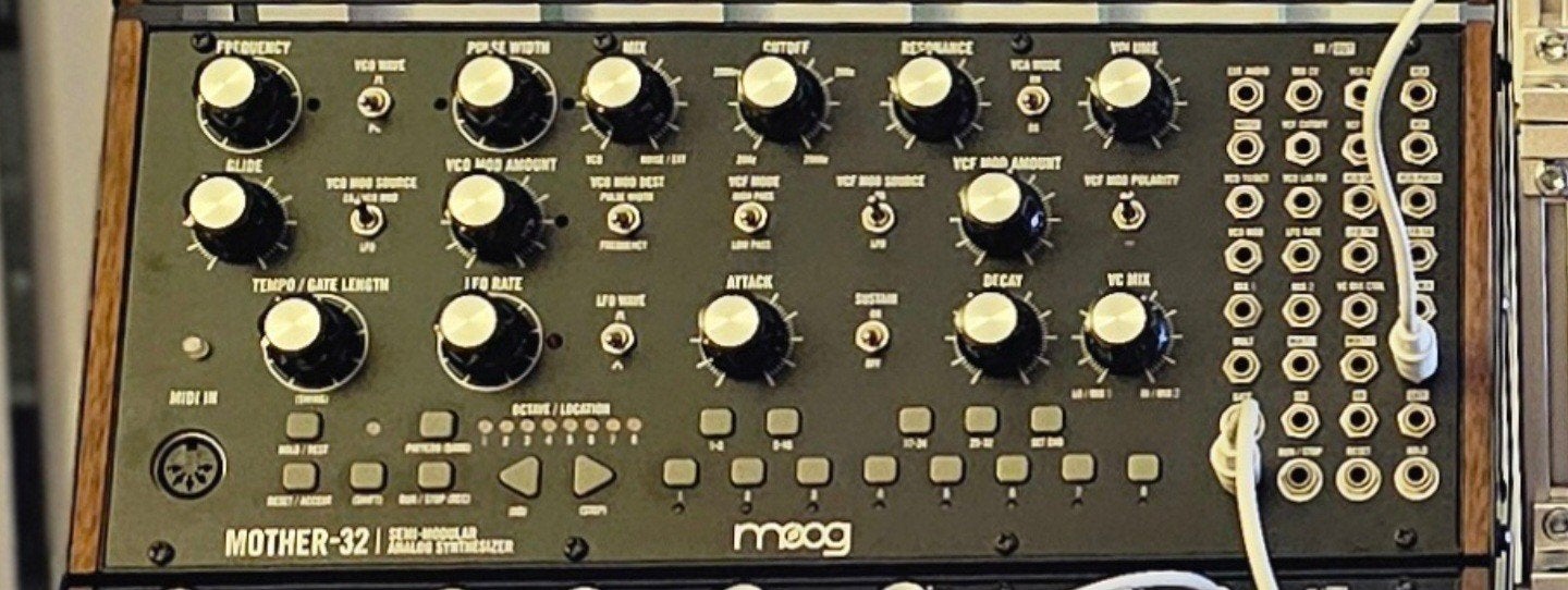 Moog Mother-32 te koop (Nieuwstaat), Muziek en Instrumenten, Synthesizers, Ophalen of Verzenden, Zo goed als nieuw, Overige aantallen
