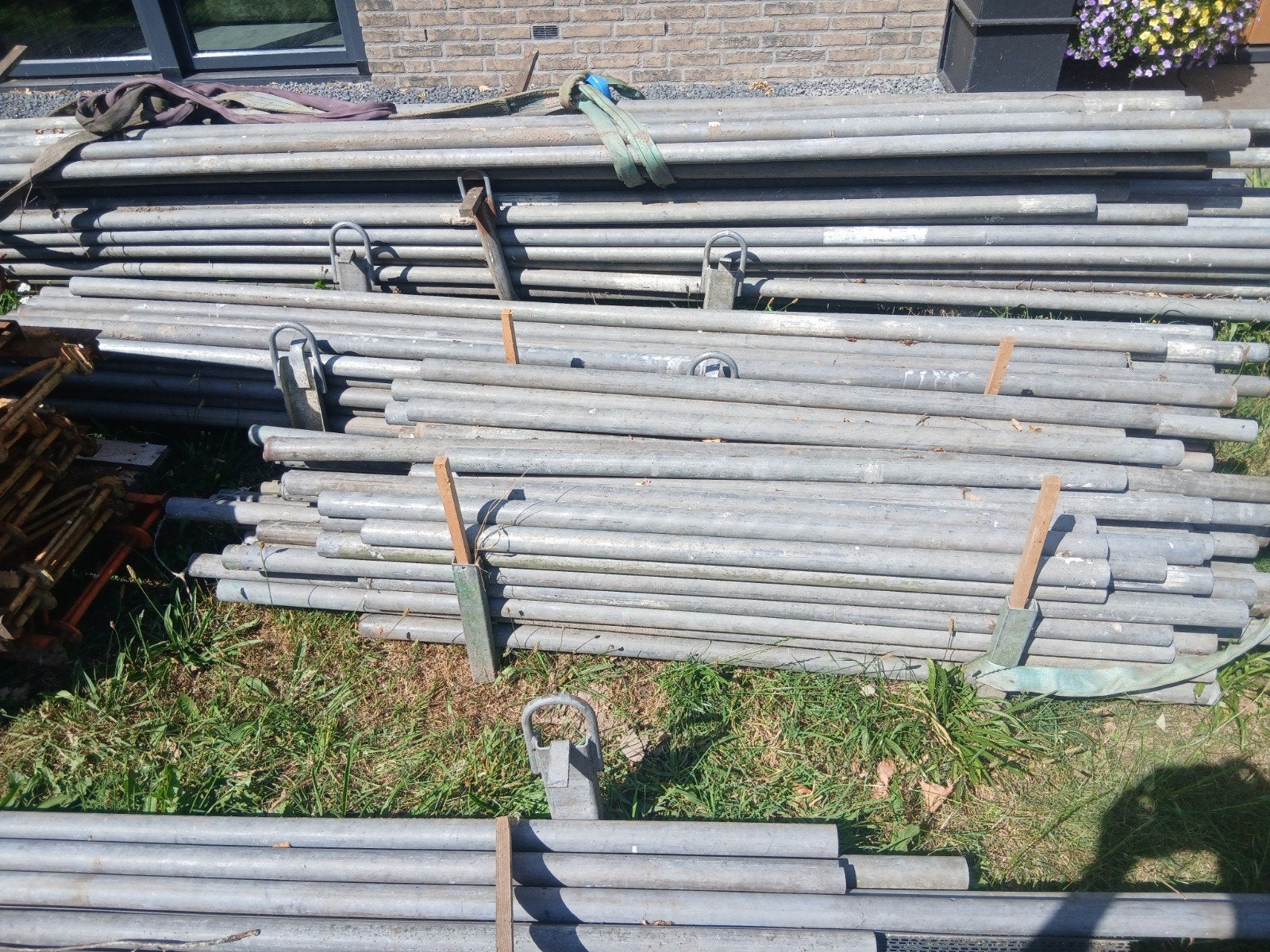 stalen steiger, traditionele steiger met metselboys, Doe-het-zelf en Verbouw, Steigers, Ophalen, Gebruikt, Gevelsteiger, 5 meter of hoger