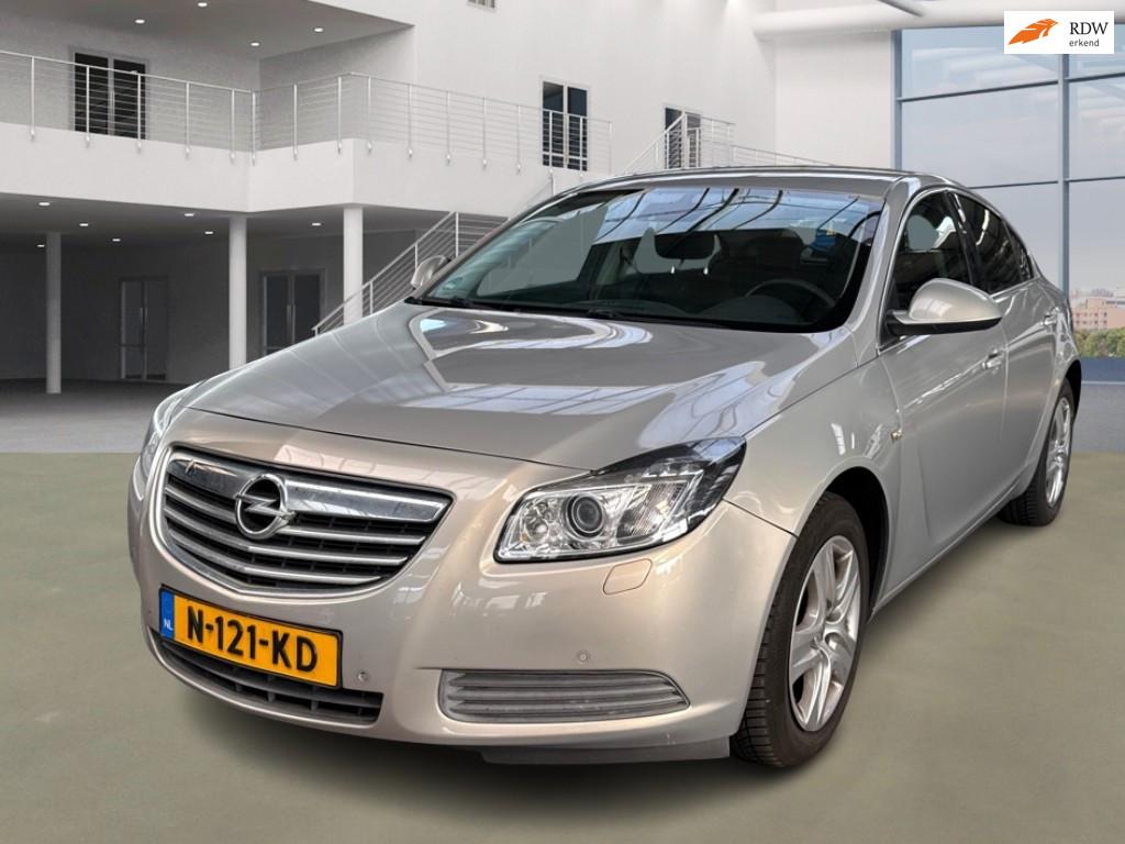 Opel Insignia 2.0 T Cosmo, Auto's, Opel, Gebruikt, 4 cilinders, Bedrijf, Handgeschakeld
