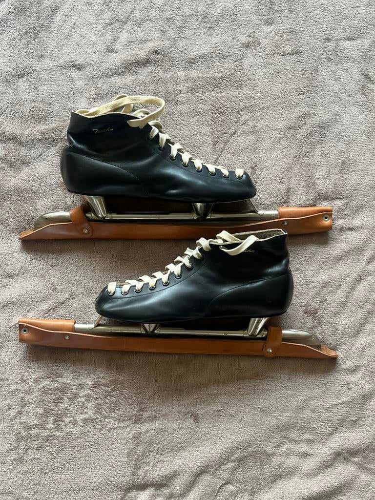 Zwarte Noren schaatsen, Ophalen of Verzenden, Zo goed als nieuw, Noren, Overige merken