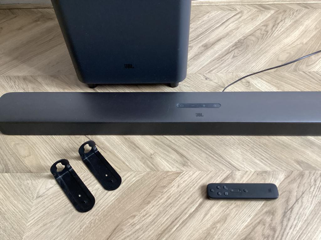 JBL Soundbar 5.1 + draadloze subwoofer en afstandsbediening, Ophalen of Verzenden, Bluetooth, Zo goed als nieuw