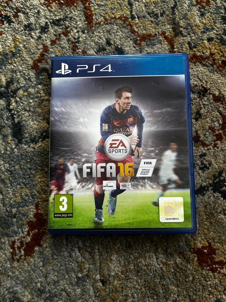 FIFA 16 PS4 - Voetbalgame voor PlayStation 4, Ophalen, Gebruikt, 2 spelers, Eén computer