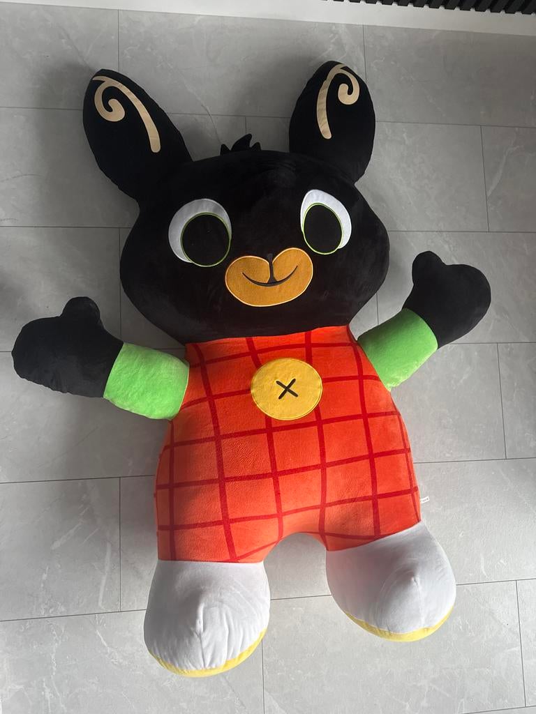 Mega Bing knuffel 1 meter, Kinderen en Baby's, Speelgoed | Knuffels en Pluche, Zo goed als nieuw, Konijn, Overige karakters, Overige merken