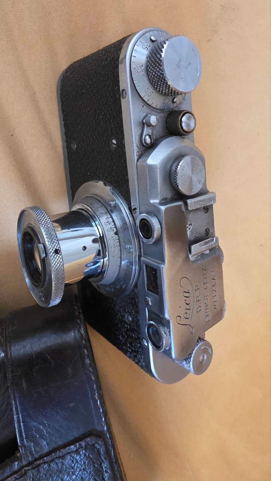 Vintage Leica, Russische kopie, met leren tas - Erns, Ophalen, Gebruikt, Compact, Leica