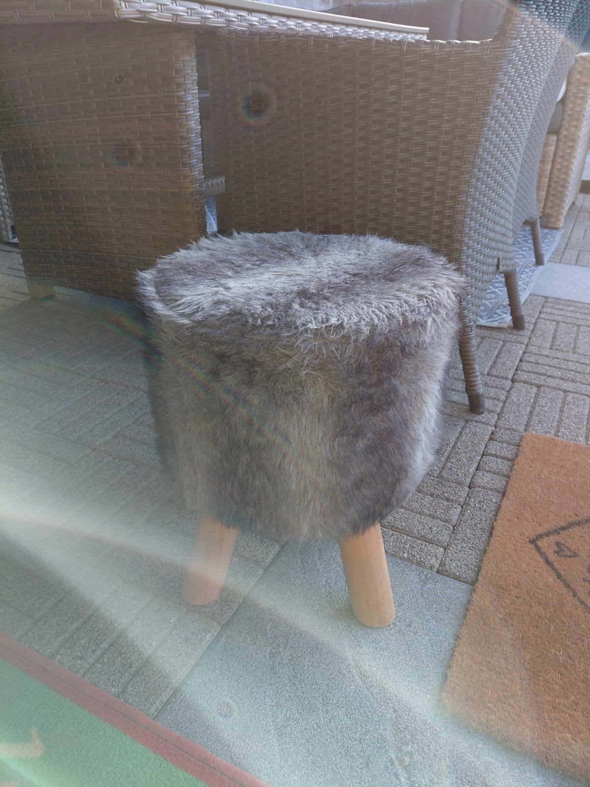 klein harig krukje, Ophalen, Hout, Minder dan 50 cm, Rond