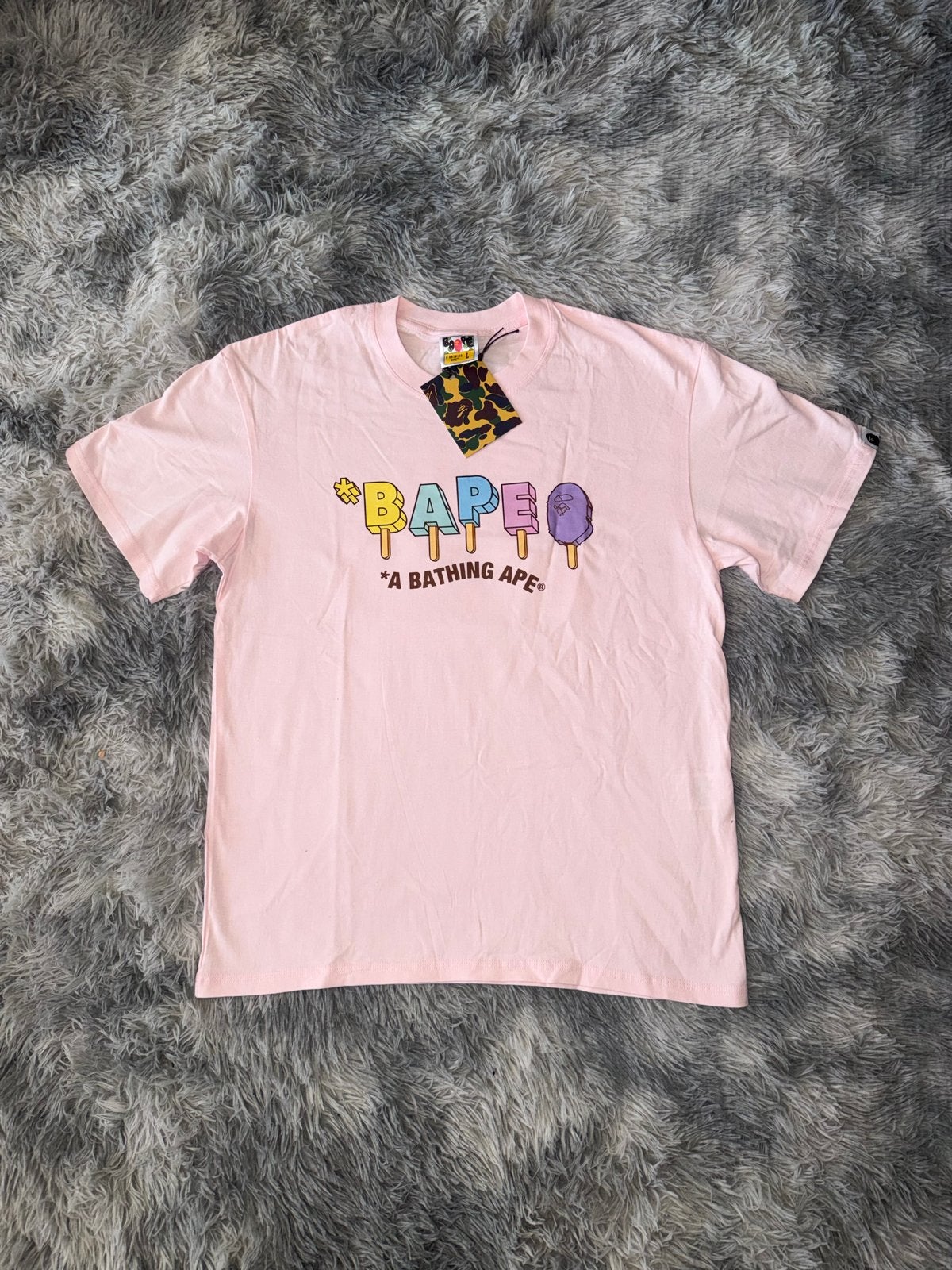 Bape roze t-shirt met logo, Kleding | Heren, Ophalen of Verzenden, Zo goed als nieuw, Maat 52/54 (L), Roze