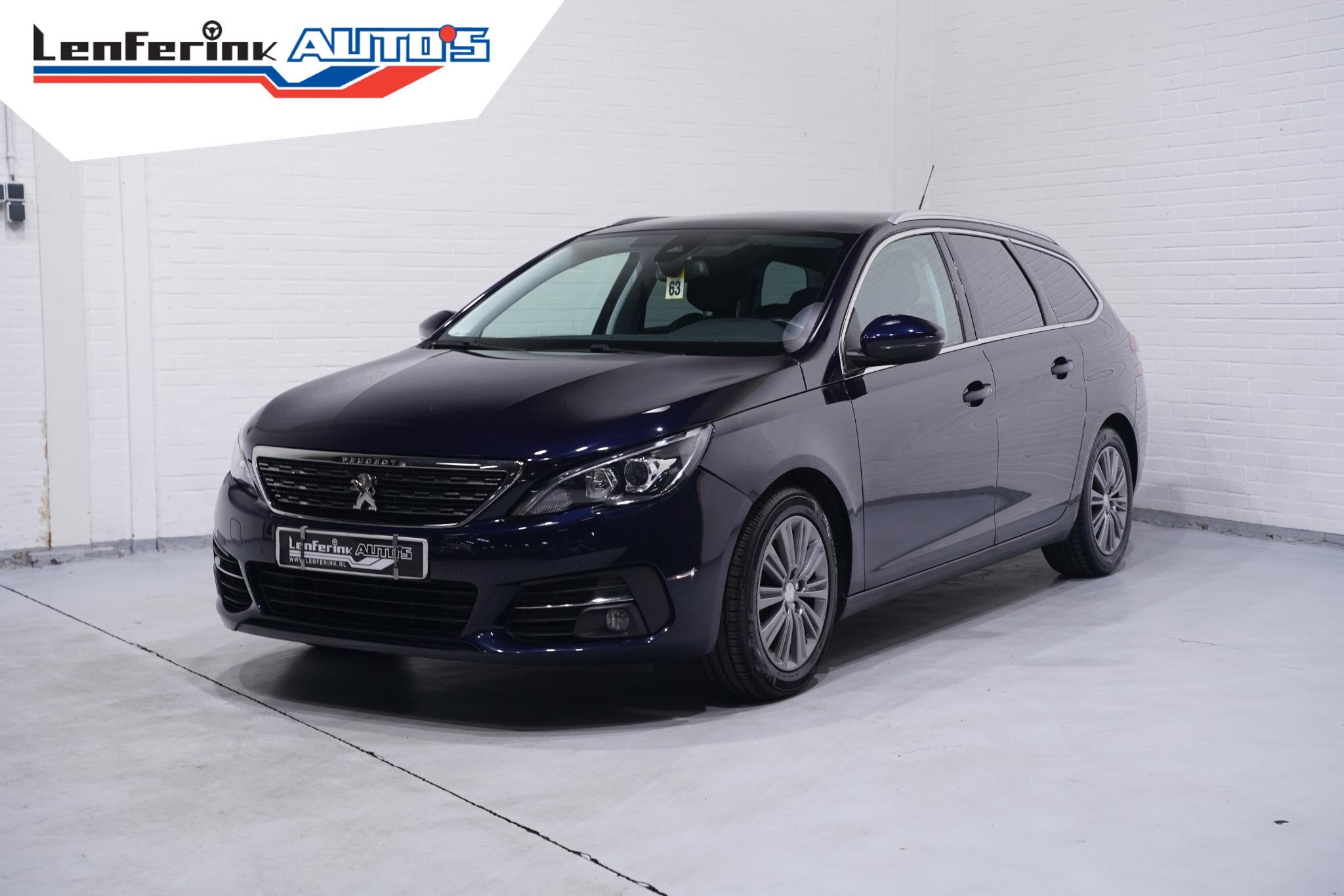 Peugeot 308 SW 1.2 PureTech Blue Lease Premium NAP Navi Clim, Voorwielaandrijving, Gebruikt, Euro 6, 1199 cc
