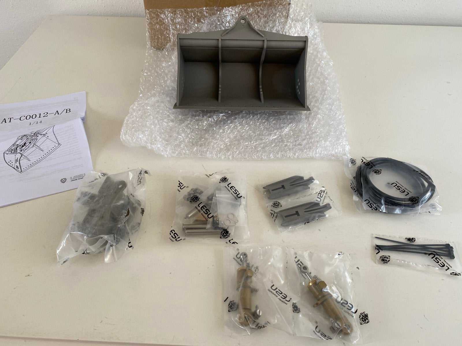 Hydraulische kantelbak 1/14 voor Lesu RC kranen, Ophalen of Verzenden, Nieuw, Schaal 1:14, Onderdeel