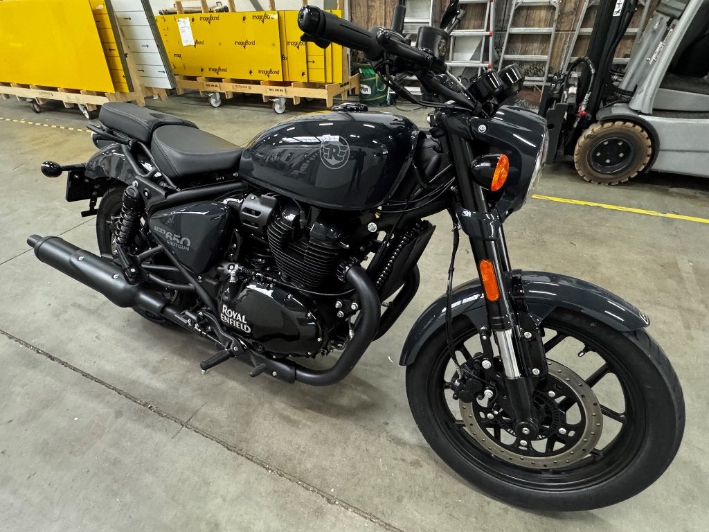 Royal Enfield Shotgun Mei 26 1016 km 2 jaar fabrieksgarantie, ABS, 2 cilinders, Nieuw, Particulier