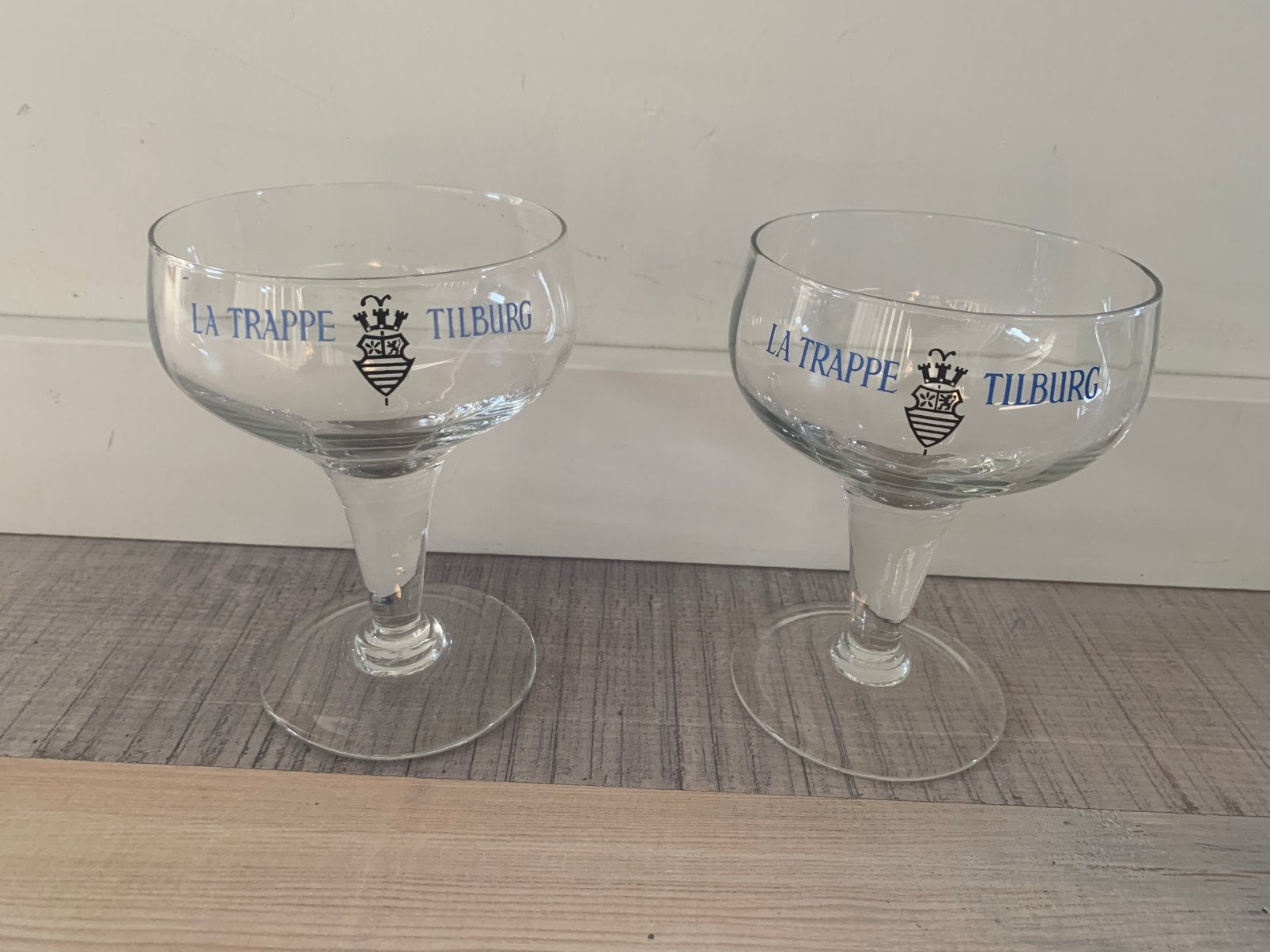 2x La Trappe bierglazen, Ophalen of Verzenden, Zo goed als nieuw, Glas of Glazen, La Trappe