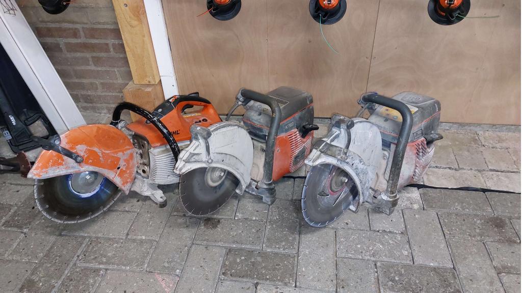 3 Keer Bandenzaag / Motorslijper 2x Husqvarna en 1 x Stihl, Niet ingevuld, Gebruikt, Niet ingevuld, Overige soorten