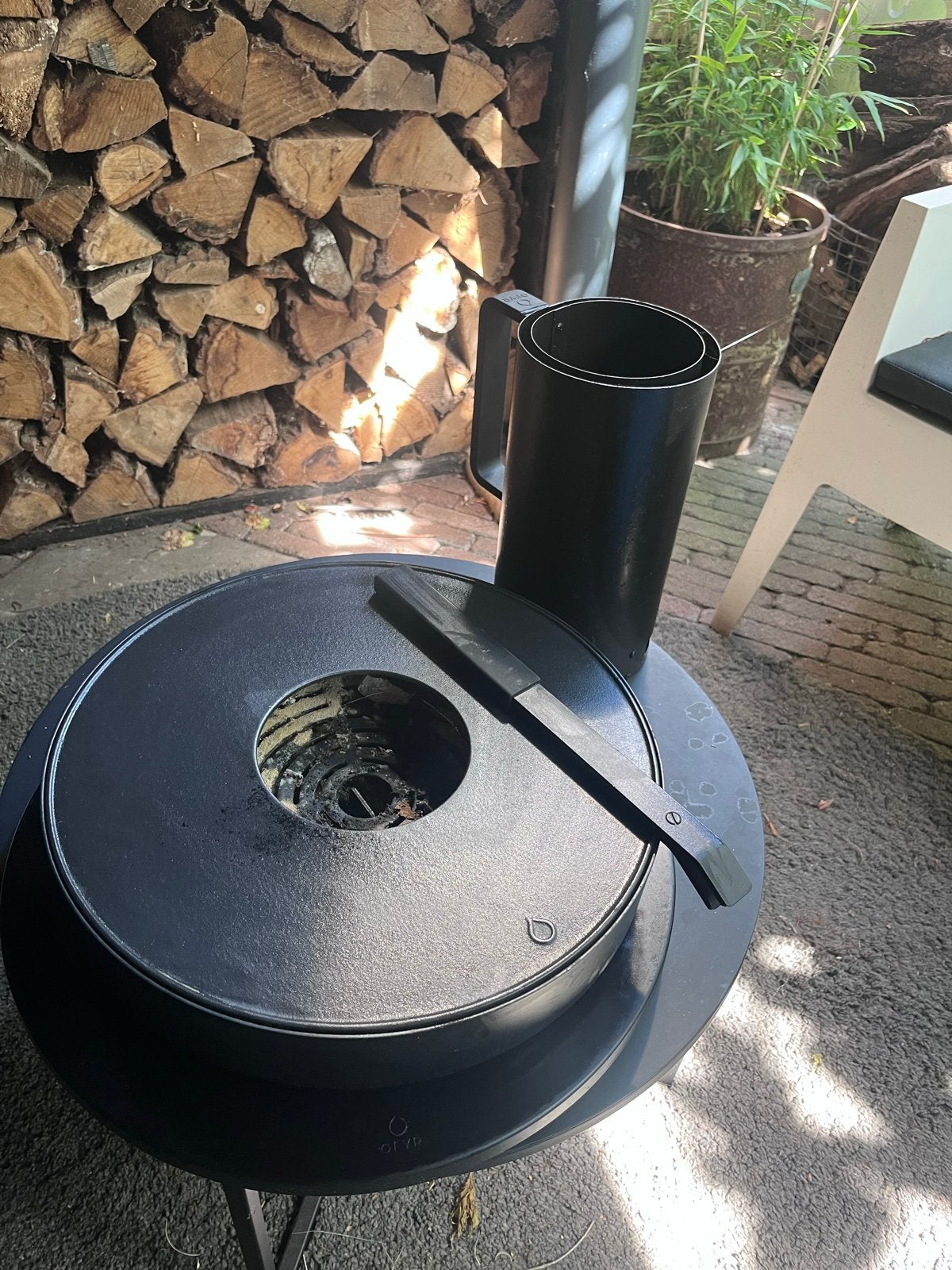 Ofyr tafel bbq, Ophalen, Zo goed als nieuw