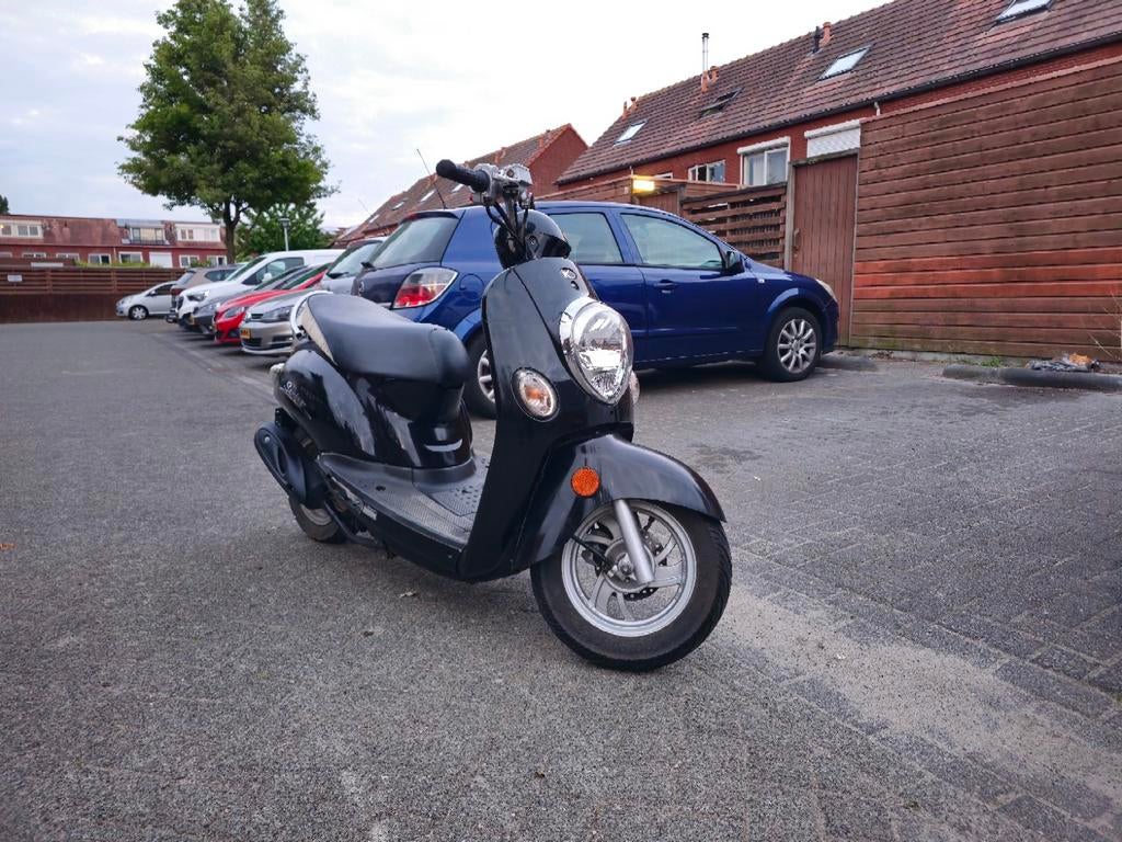 Zwarte Kymco Agility 50cc Scooter - Goede Staat, Gebruikt, Kymco, Ophalen of Verzenden, Benzine