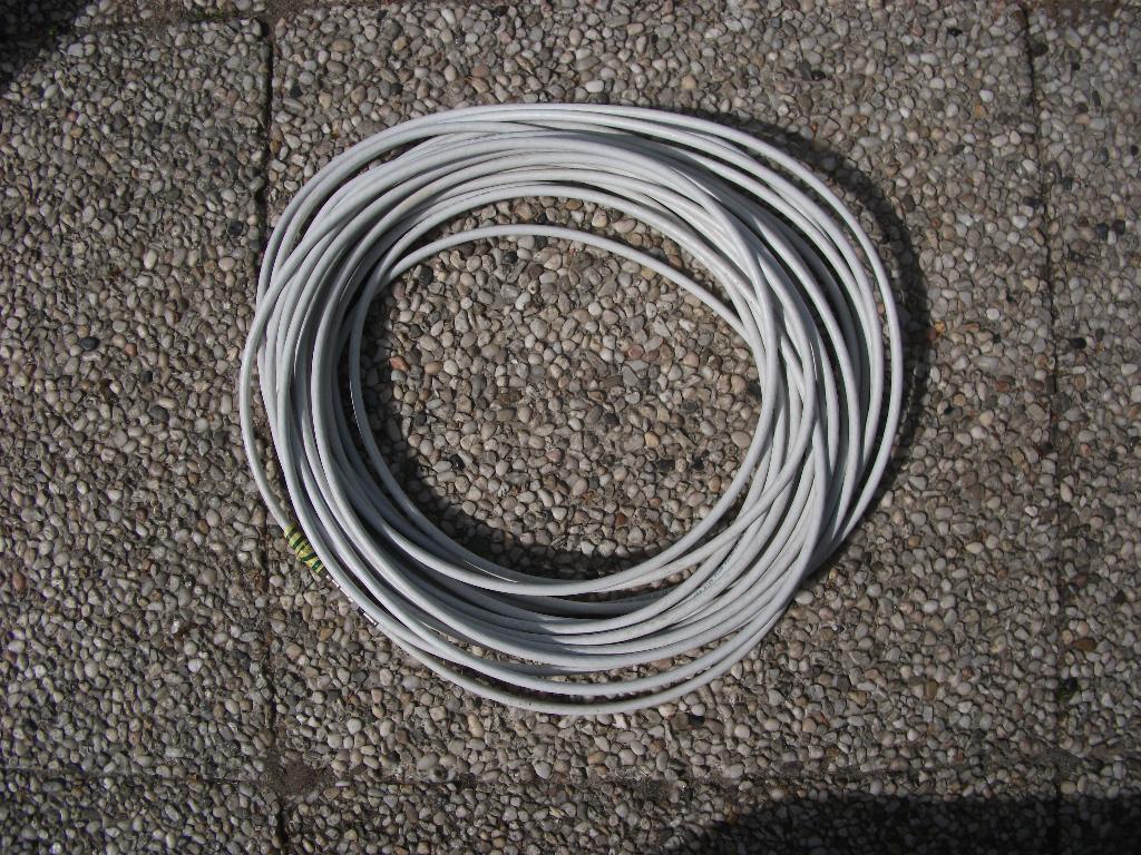 coax kabel, Ophalen of Verzenden, Zo goed als nieuw, 10 meter of meer, Coaxiale kabel