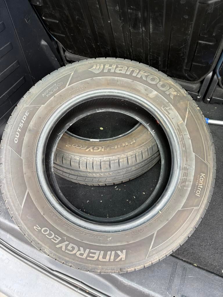 2x losse ZOMERbanden HANKOOK Kinercy 205/65/R15 94V, Auto-onderdelen, Banden en Velgen, Ophalen, Gebruikt, Overige, Banden en Velgen