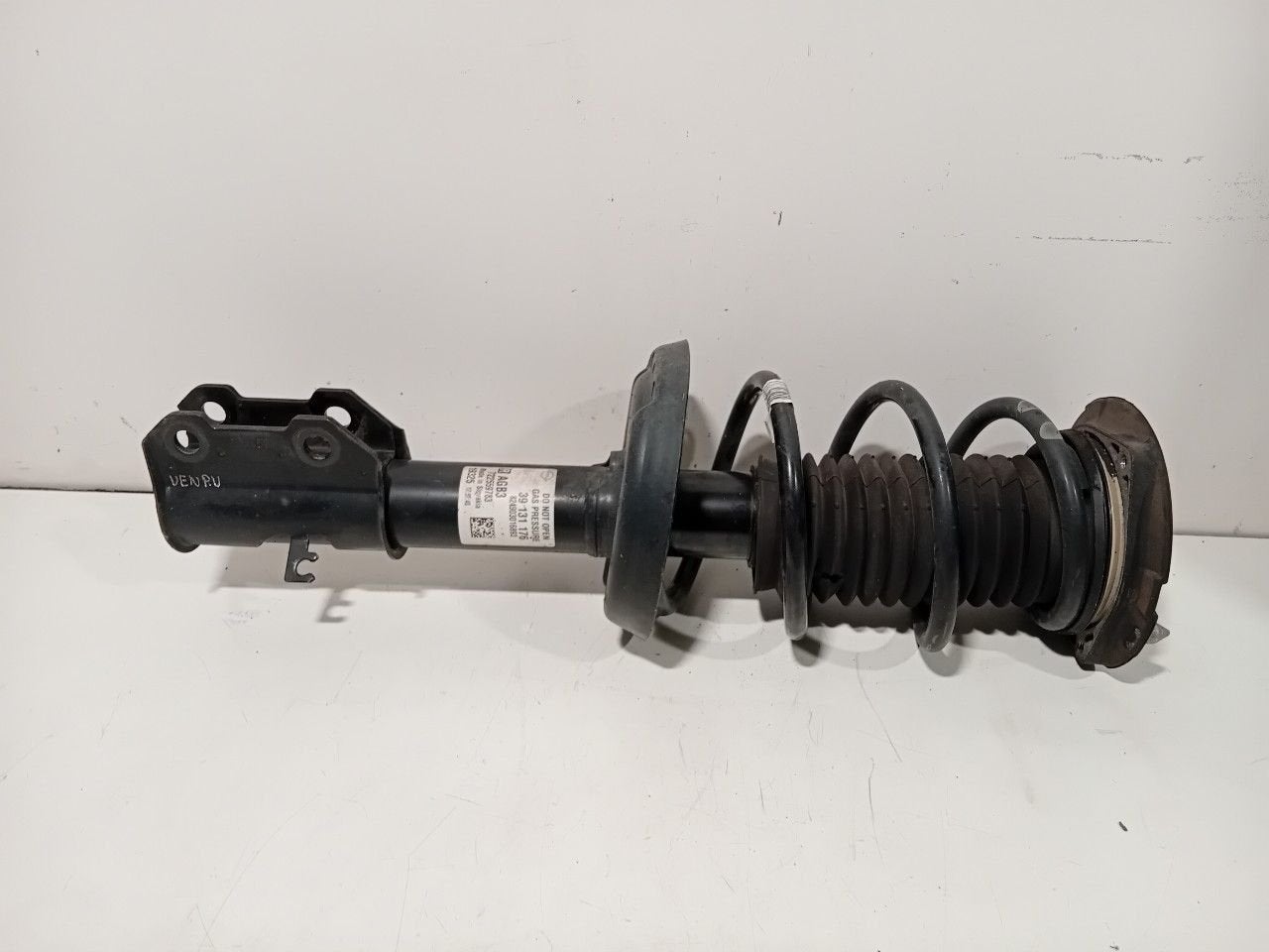 Veerpoot rechts voor Opel Astra, Onderdelen@venauto.nl, Van der Ven Autorecycling B.V., Gebruikt, Ettenseweg 76, 4706 PB Roosendaal, The Netherlands