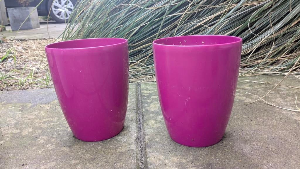 Twee paarse Elho bloempotten, Tuin en Terras, Ophalen, Rond, Kunststof, Minder dan 30 cm