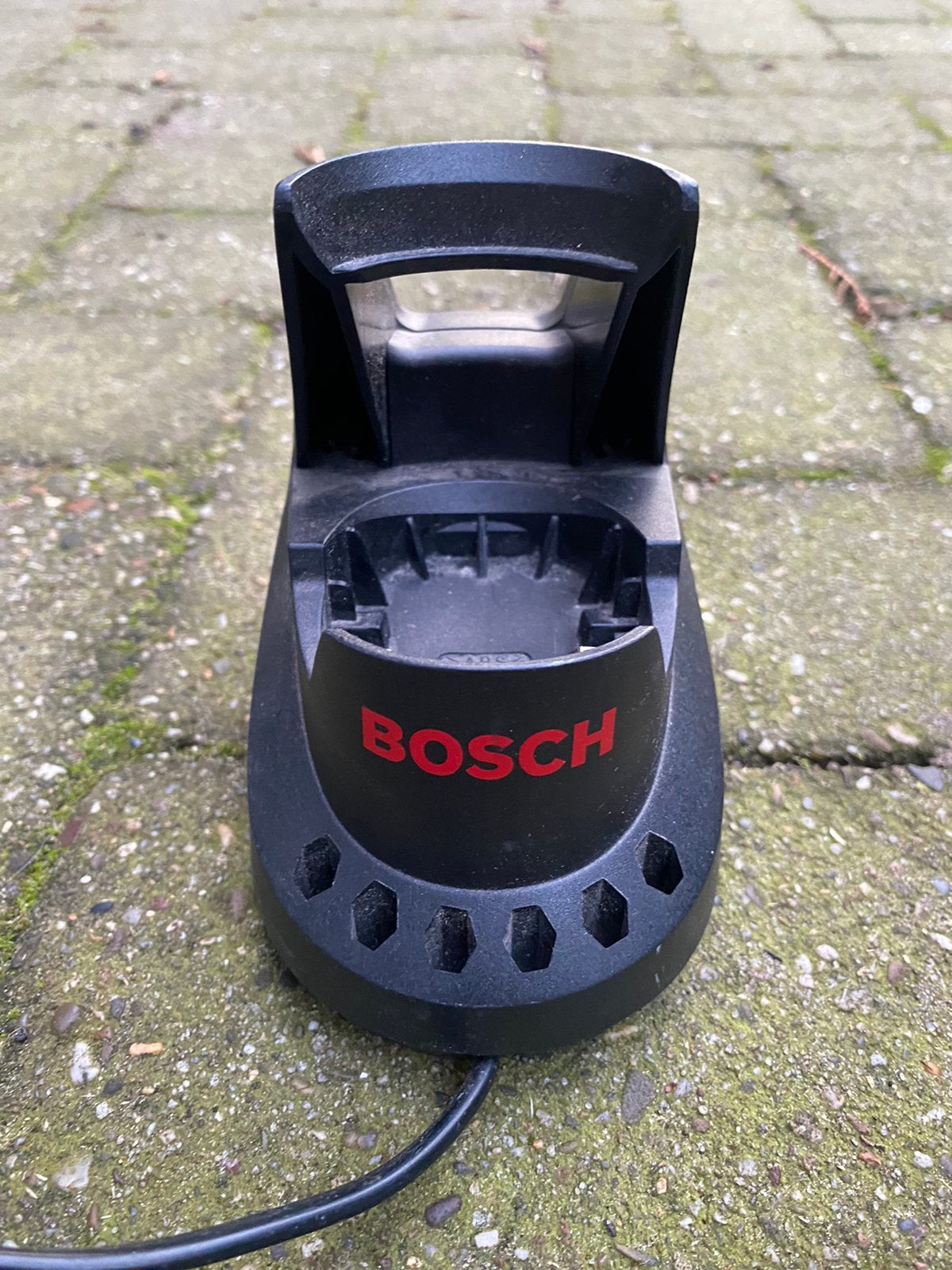 Bosch lader 11,7 V, Ophalen of Verzenden, Gebruikt