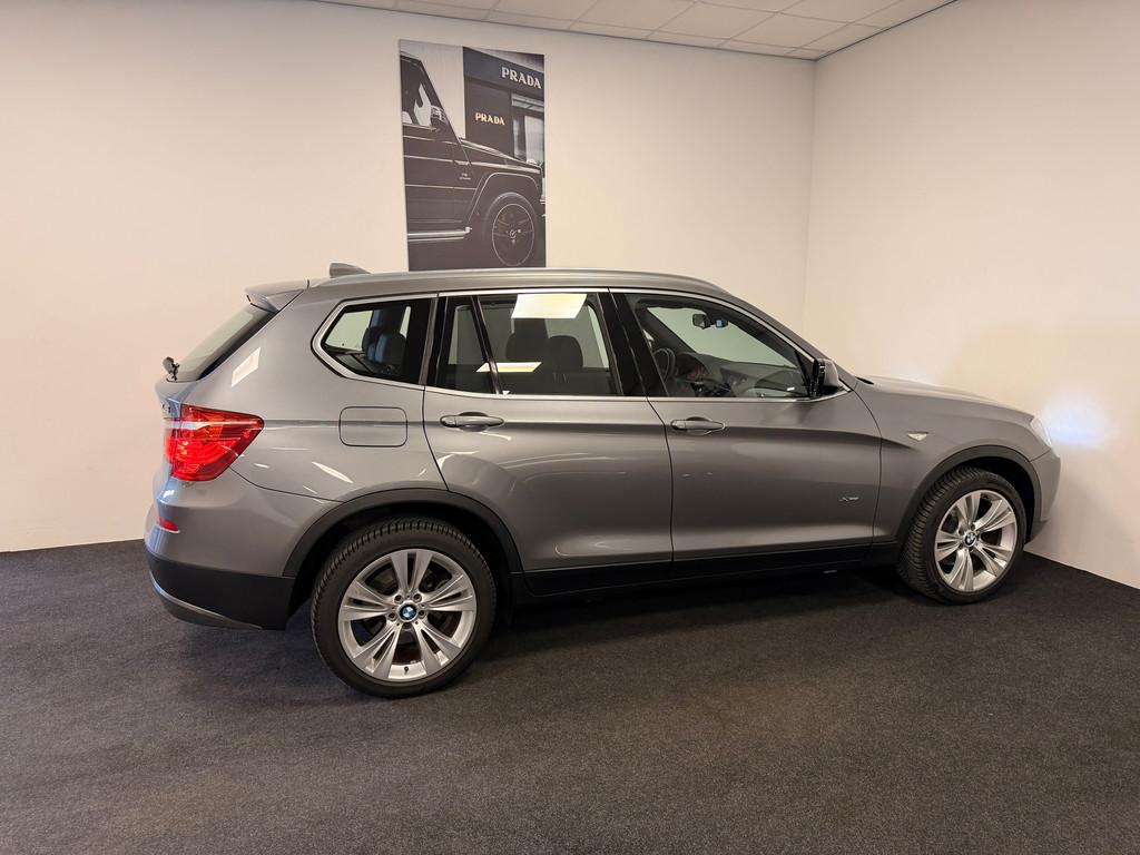 BMW X3 XDrive20i High Executive, Auto's, BMW, Euro 5, Gebruikt, Zwart, 4 cilinders
