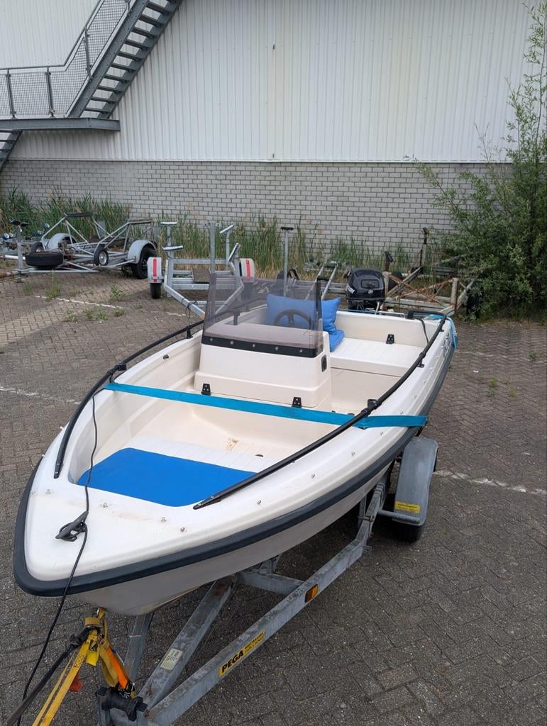 Terhi 4100 met 15pk Mercury 4takt, Ophalen, Buitenboordmotor