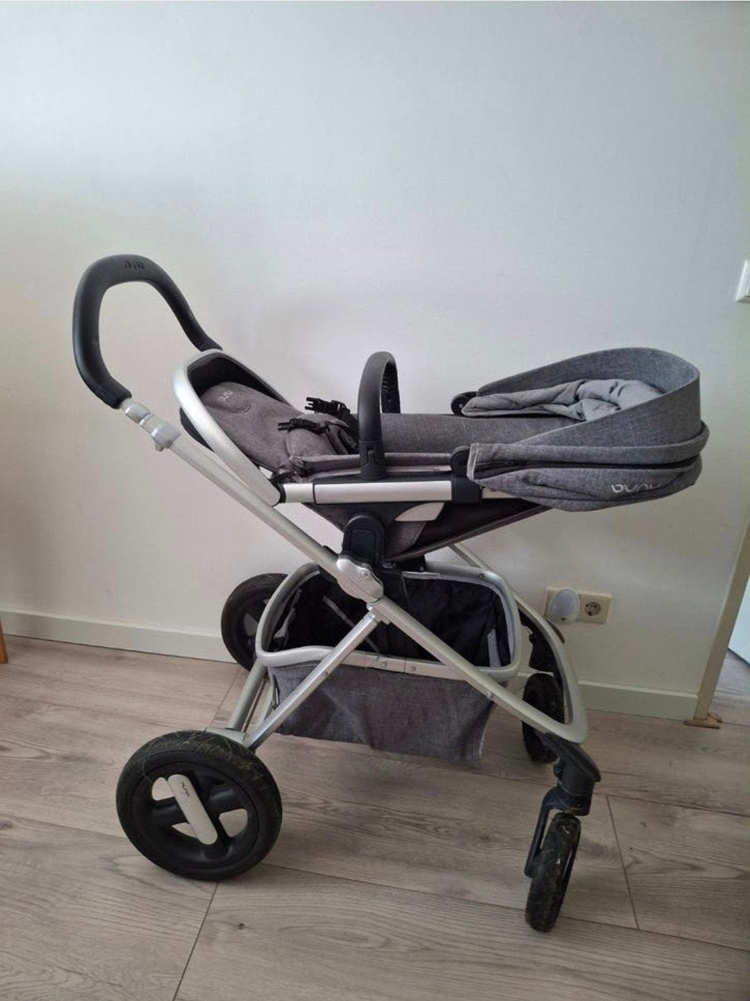 kinderwagen grijs Nuna, Ophalen of Verzenden, Gebruikt, Overige merken