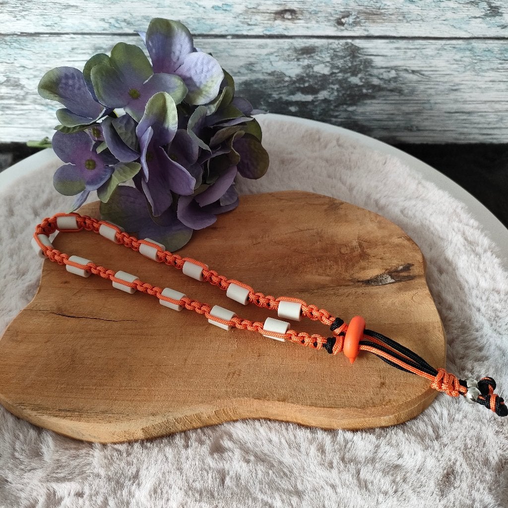 Natuurlijke anti-tekenband oranje 36cm, Overige merken, Nieuw, Ophalen of Verzenden, By DaisS