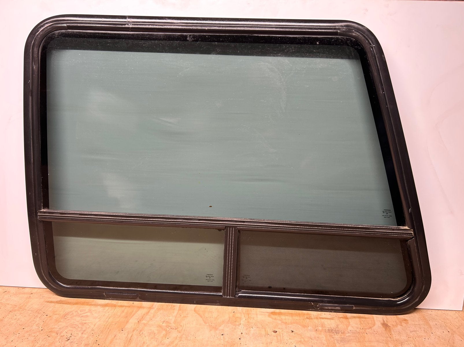 Raam voor Chevy van G20 camper - 85/102x70cm, Ophalen, Gebruikt, Chevrolet