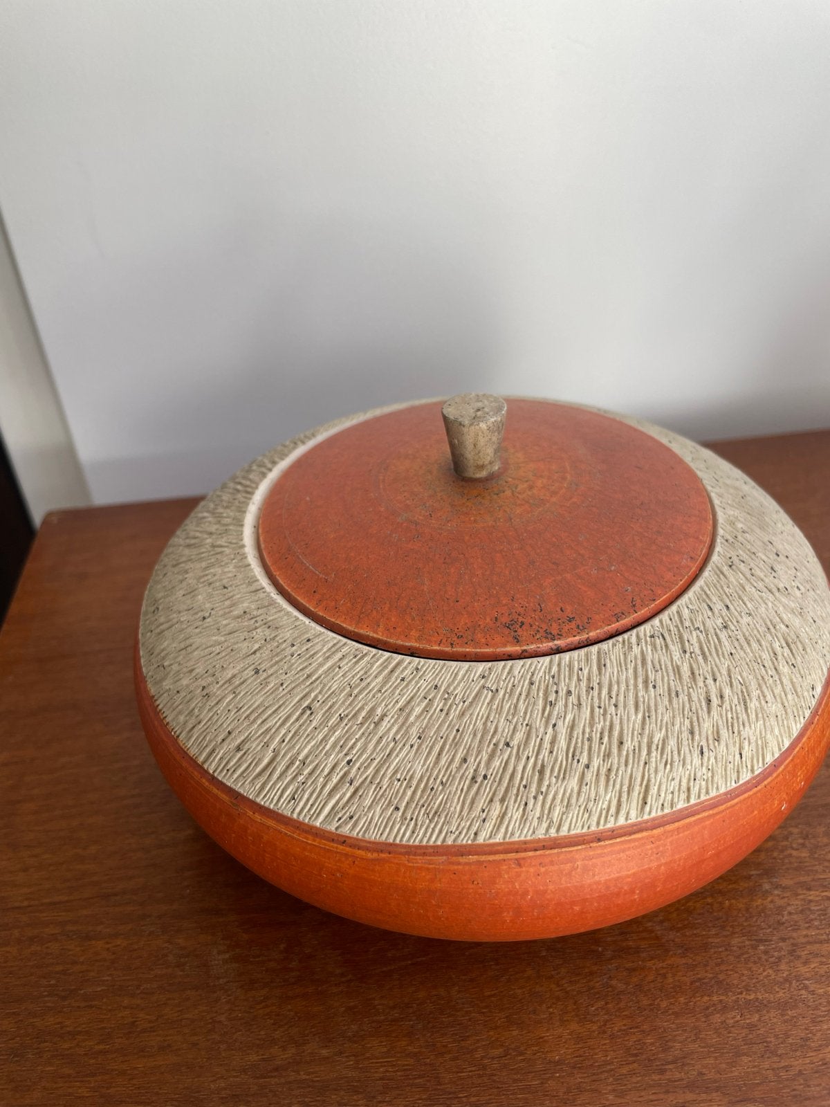 Vintage Aardewerk Pot met Deksel - Oranje/Beige, Antiek en Kunst, Ophalen