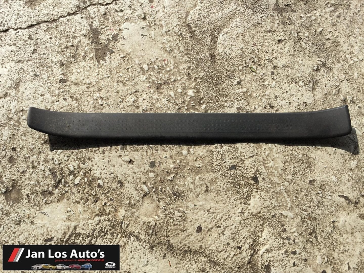 Instaplijst linksvoor Audi A4 B6 ('01-'04) 8E0853373, -, -, -