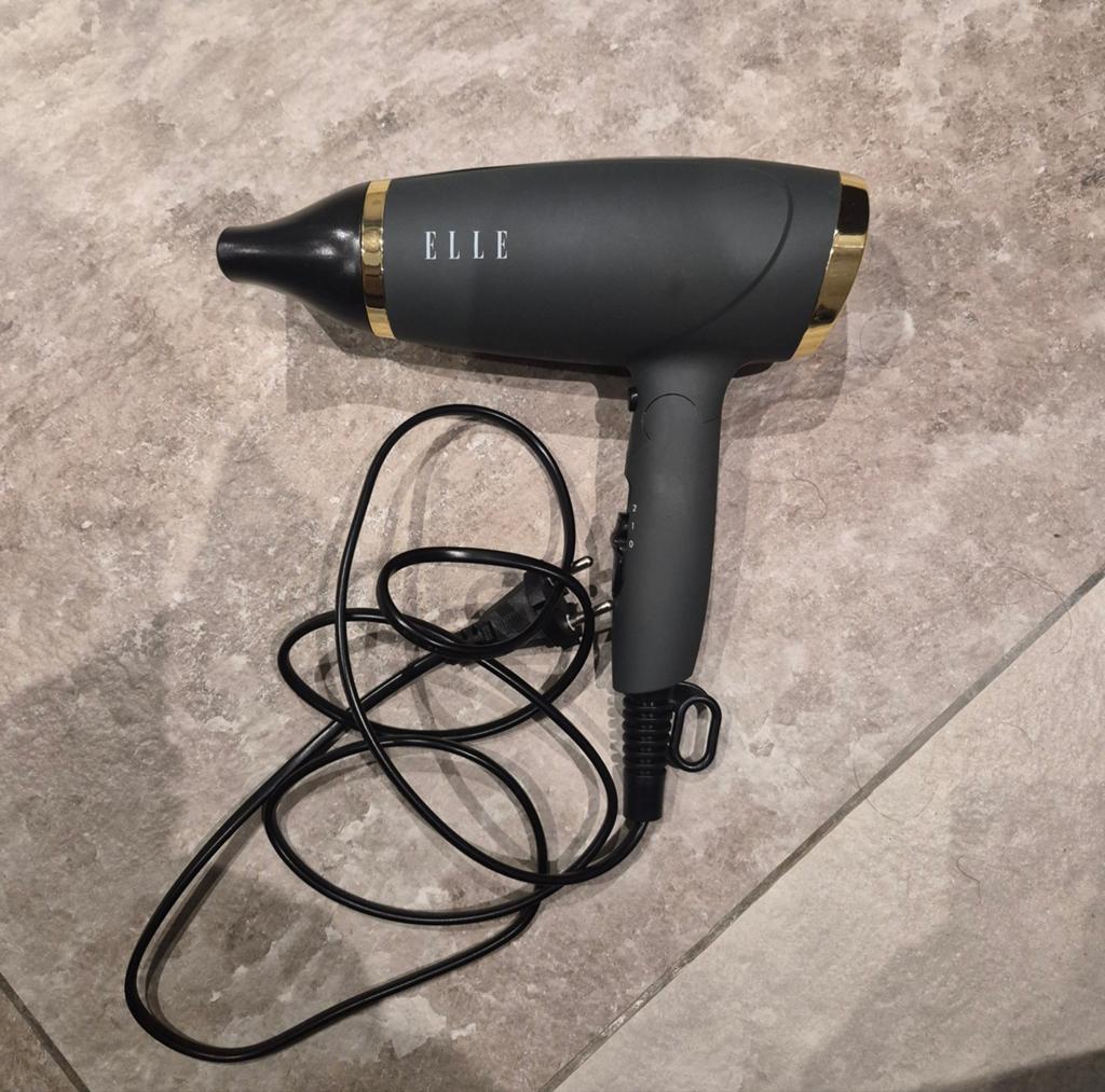 ELLE Föhn - Zwart met Goud - Compact en Krachtig, Ophalen of Verzenden, Nieuw, Haarverzorging