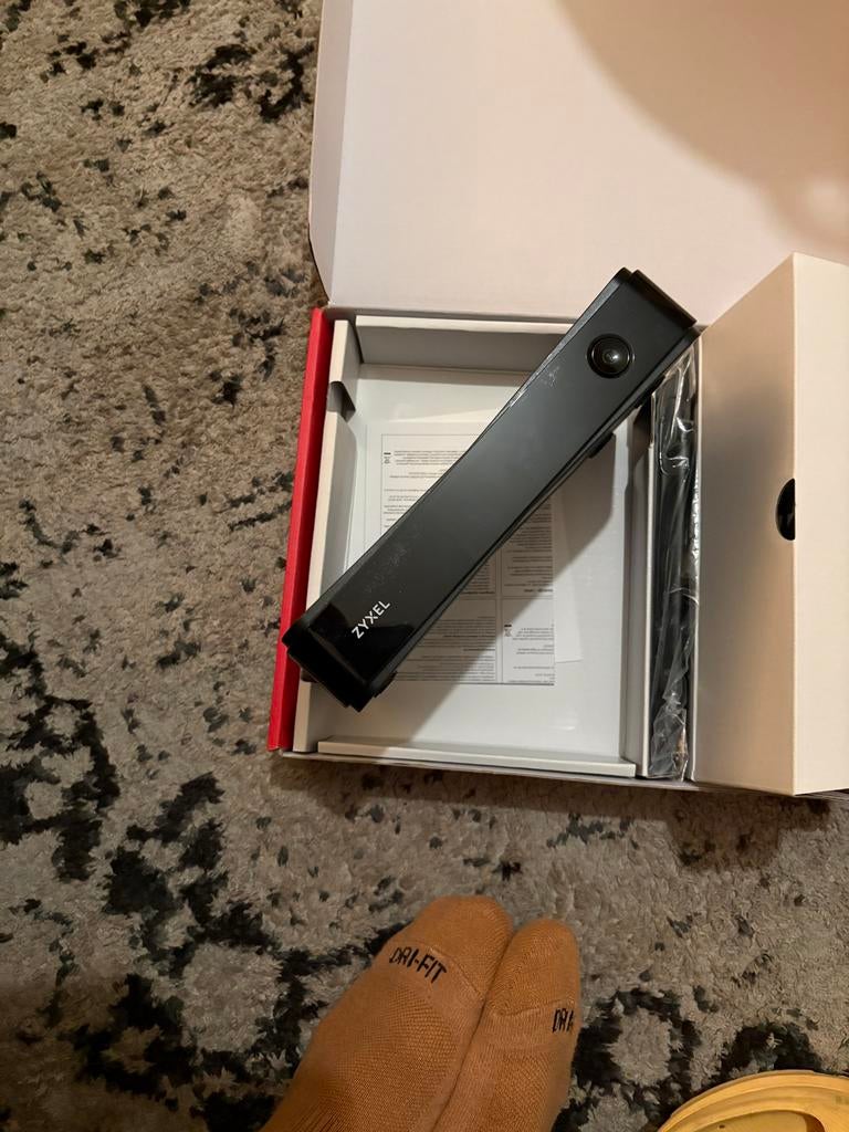 Nieuwe Zyxel 4G LTE-A Indoor Router LTE3301-PLUS, Ophalen, Nieuw, Router