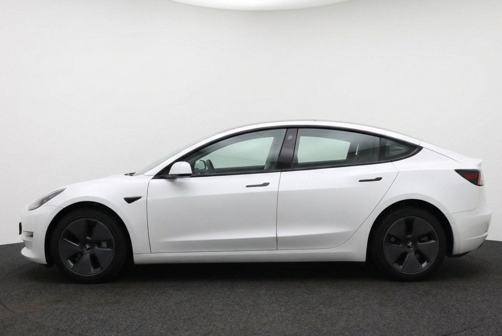 Foto 2 van Tesla Model 3 Long Range AWD 75kWh Pano | Autopilot | Camera