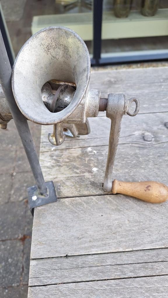 Vintage Moravia Vleesmolen - Handbediend, Ophalen
