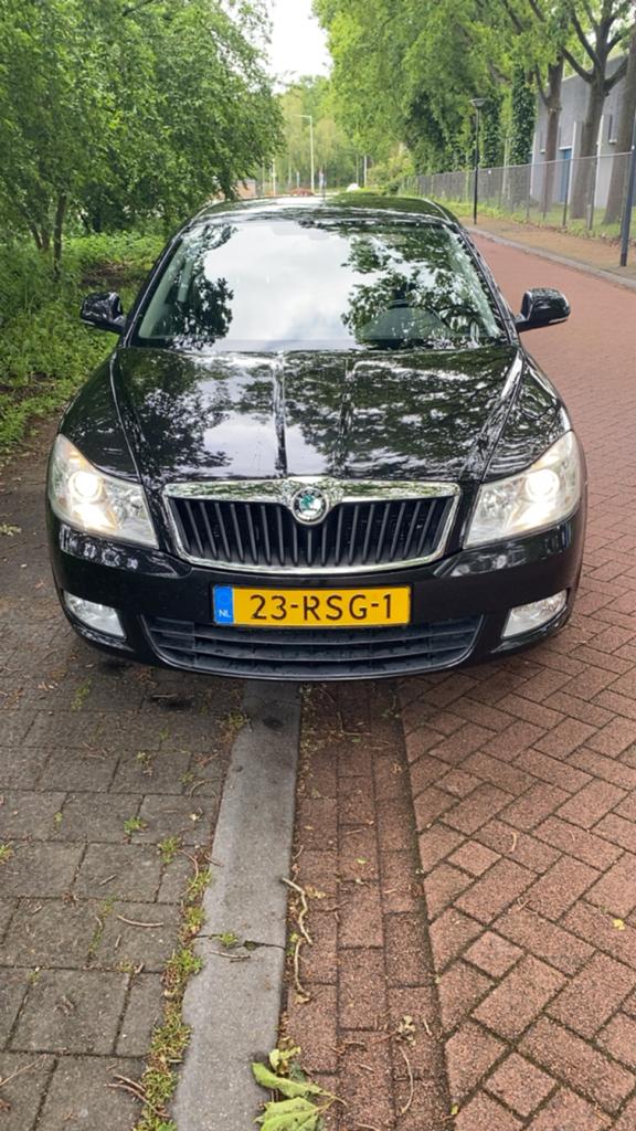 Skoda Octavia 1.2 TSI 2011 Zwart, Voorwielaandrijving, Euro 5, Stof, Zwart