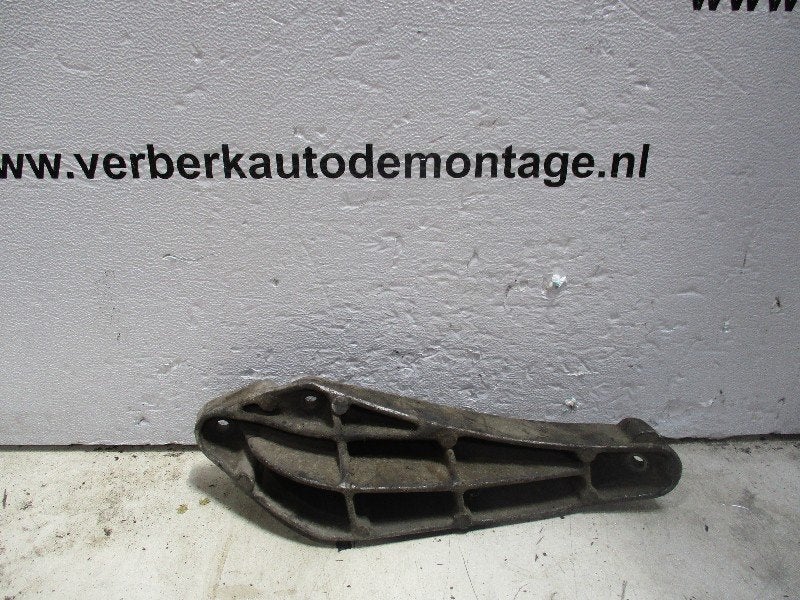 Motorsteun Volkswagen Transporter T3 1987 068199208a, Gebruikt, Volkswagen, Volkswagen AG, Kundenbetreuung@volkswagen.de