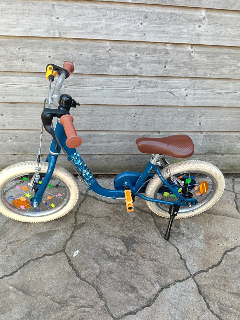Prachtig licht fietsje 14 inch, Fietsen en Brommers, Fietsen | Kinderfietsjes, Ophalen, Zo goed als nieuw, Minder dan 16 inch