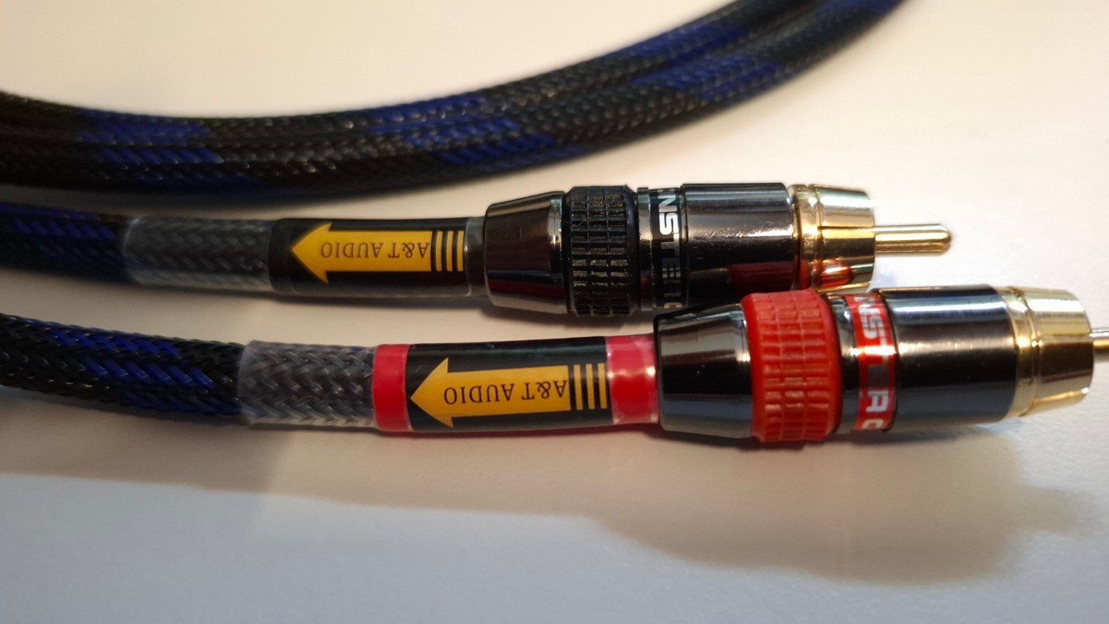 Topkwaliteit RCA kabel / interlink 1 meter, Ophalen of Verzenden, Zo goed als nieuw, Minder dan 2 meter, Interlink-kabel