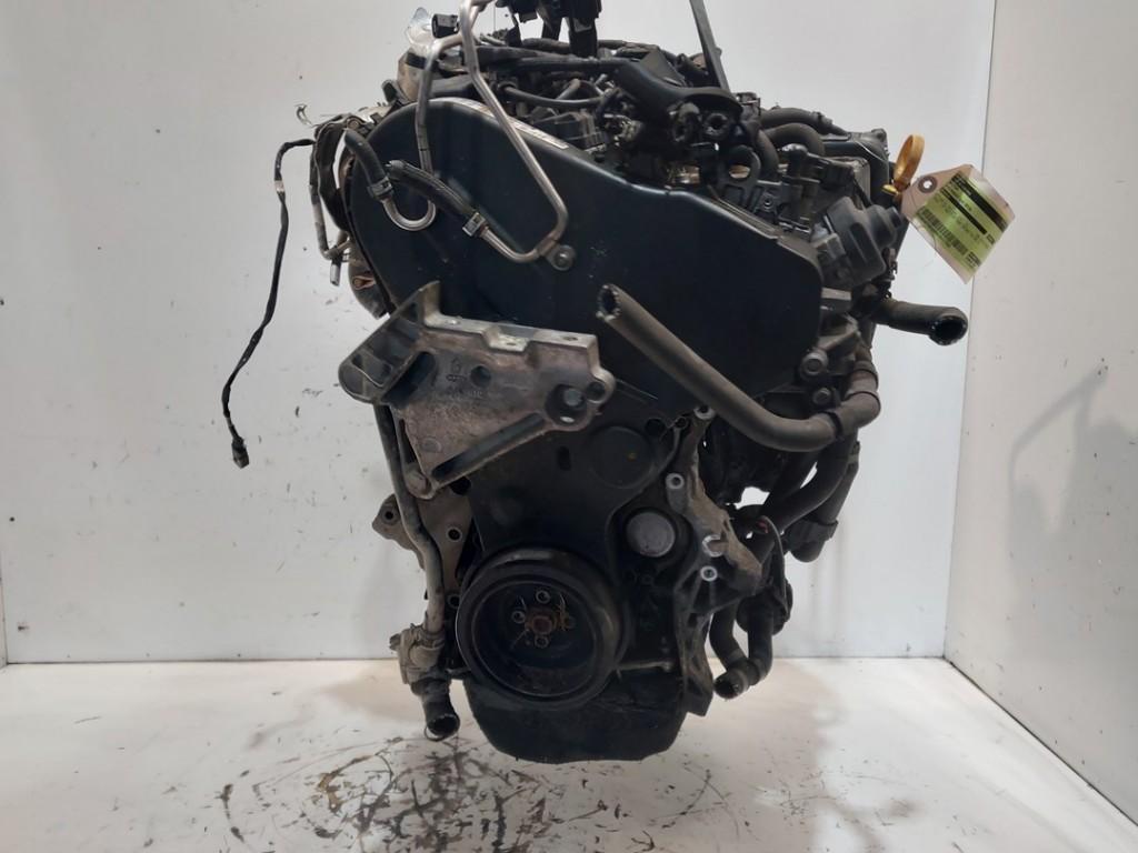 Motor Volkswagen Passat Variant (3G5) 2015 04L100090P, Gebruikt, Volkswagen, Volkswagen AG, Kundenbetreuung@volkswagen.de