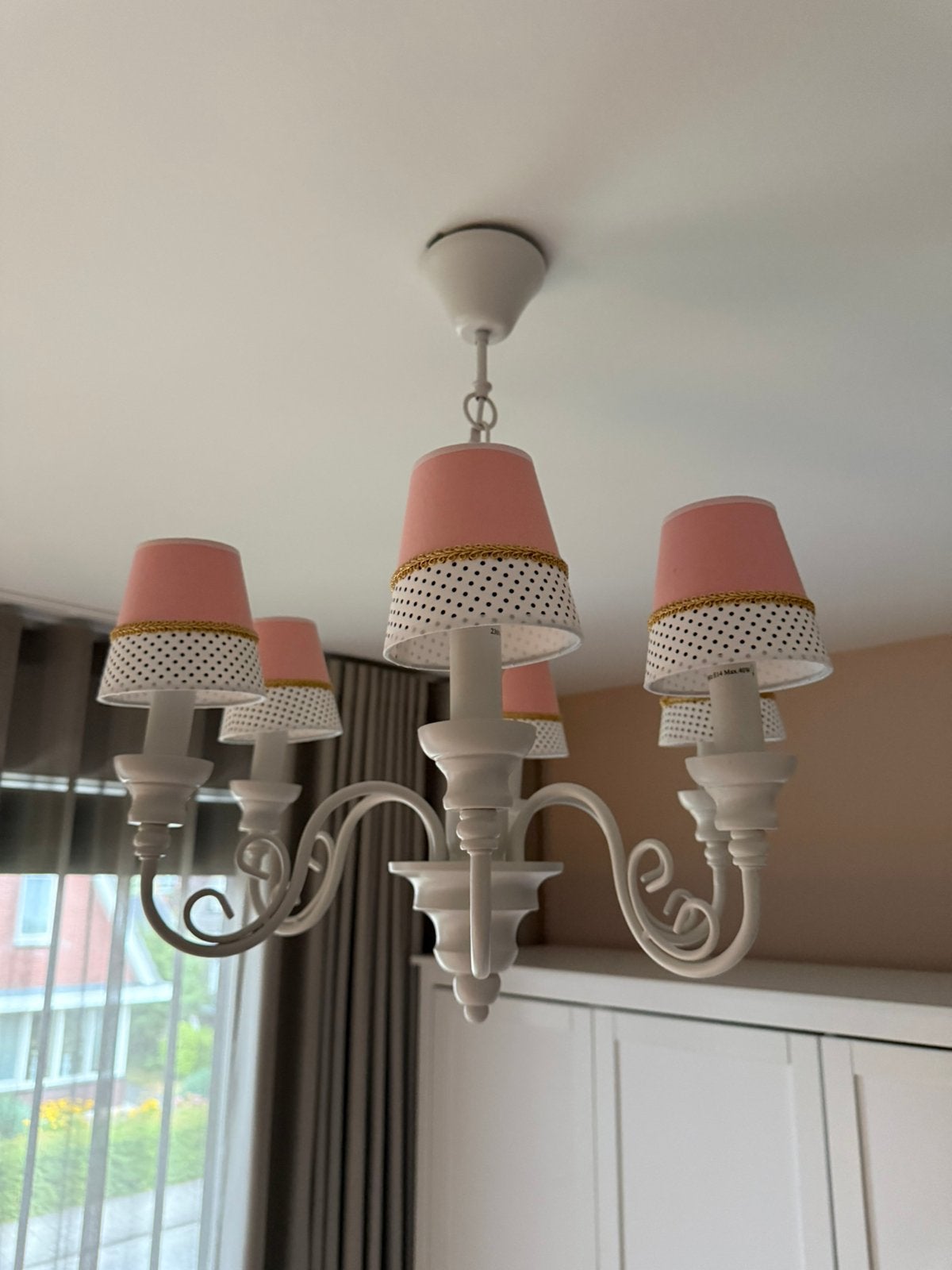 Kroonluchter meisjeslamp met handgemaakte lampenkappen, Ophalen of Verzenden, Zo goed als nieuw