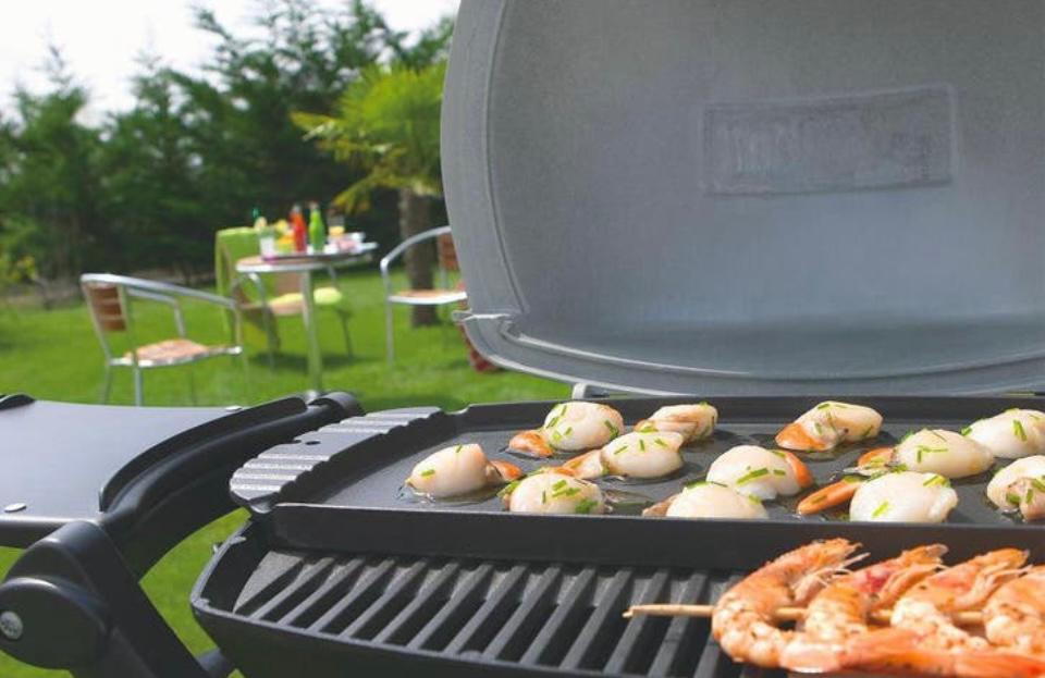 Weber cast iron Griddle Char Q and Weber Q200 - grillplaat, Ophalen, Nieuw, Weber
