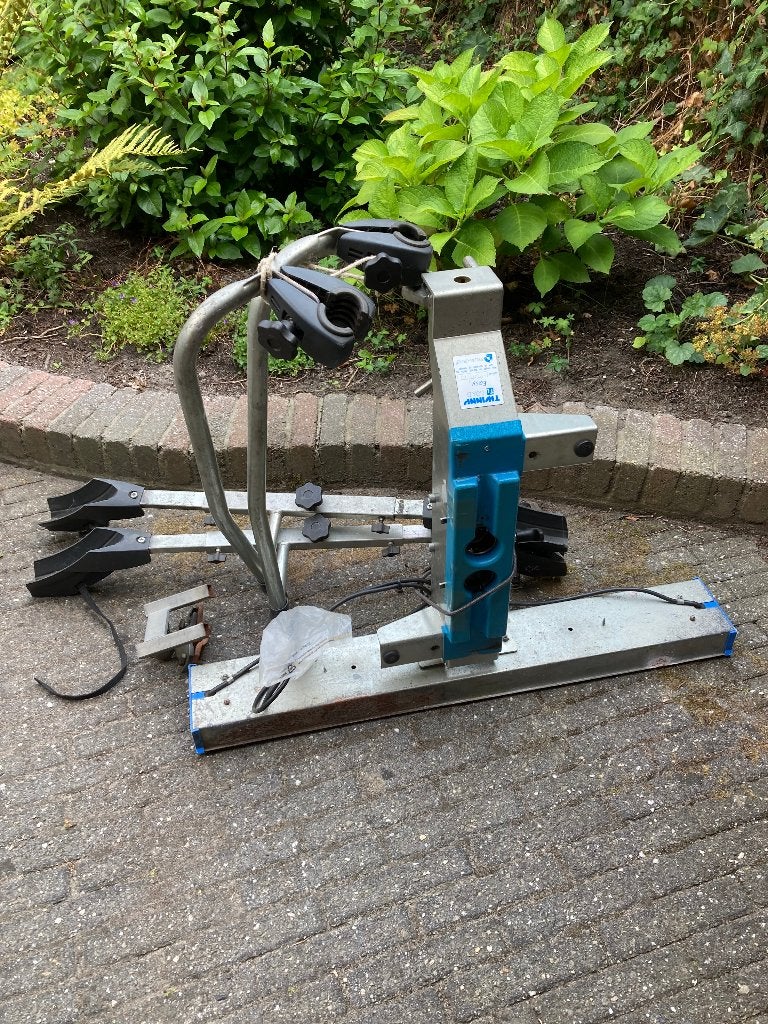 te koop: twinny load, Ophalen, 2 fietsen, Gebruikt, Trekhaakdrager