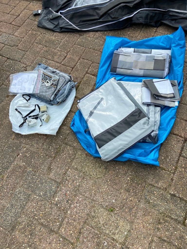 Dorema voortent met stalen frame, Caravans en Kamperen, Voortenten en Luifels, Ophalen, Zo goed als nieuw, Dorema