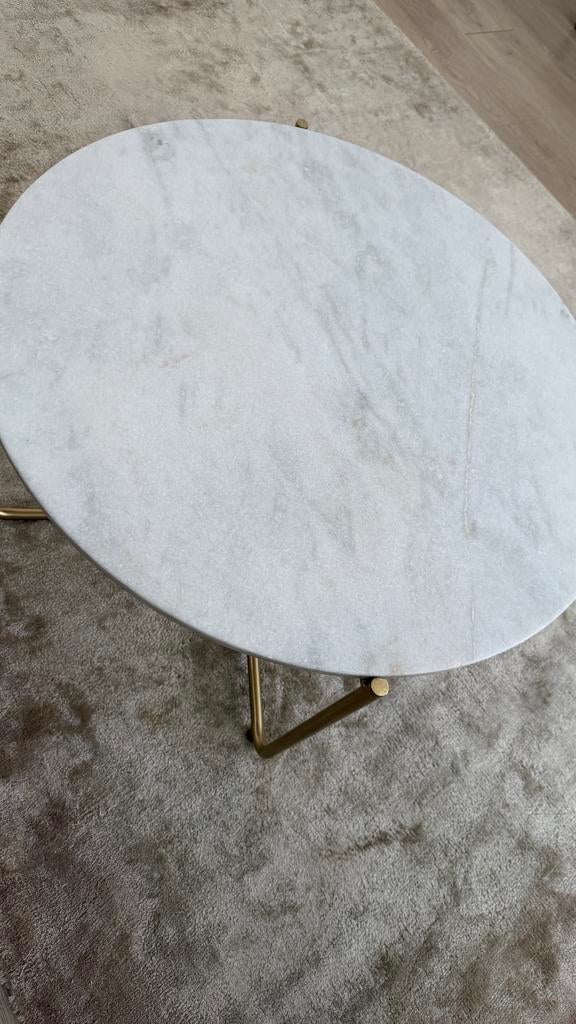 Marmeren salontafel messing goud 65/40, Ophalen, 50 tot 100 cm, Rond, Zo goed als nieuw