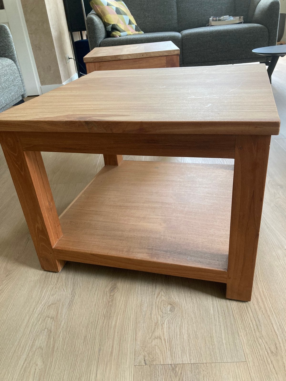 Tafeltje, Ophalen, Vierkant, 50 tot 100 cm, Zo goed als nieuw