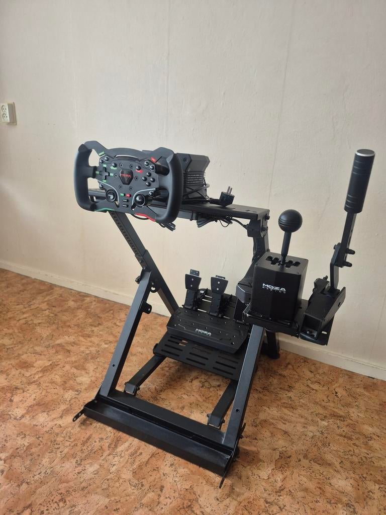 Compacte Moza/Next Level Racing Sim Rig, Spelcomputers en Games, Ophalen, Overige merken, Zo goed als nieuw