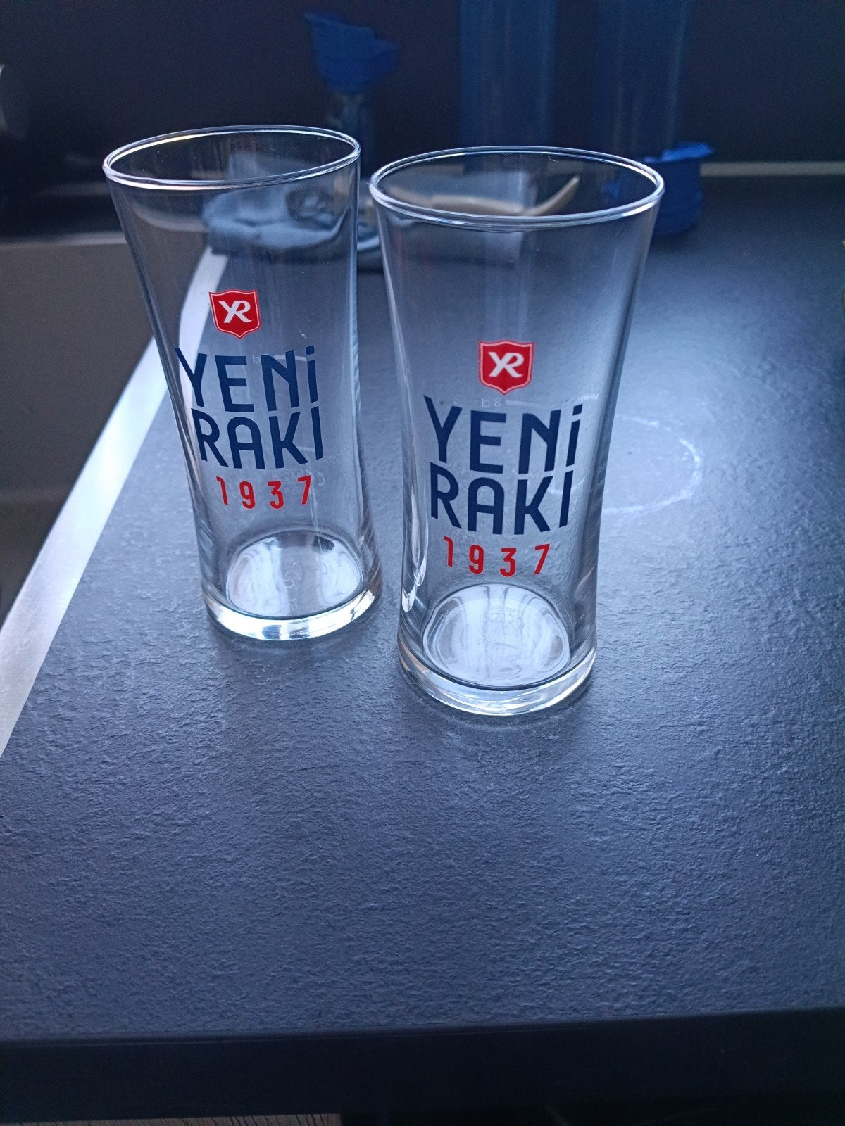 Set van 2 Yeni Raki glazen - 4cl en 8cl markering, Ophalen of Verzenden, Zo goed als nieuw, Overige merken, Glas